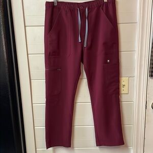 Figs Technical Collection Maroon Scrub Pants Size M/S.